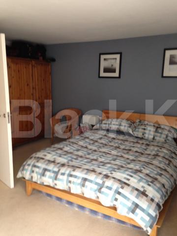 			LET, 2 Bedroom, 1 bath, 1 reception Apartment			 St Johns Hill, Clapham Junction